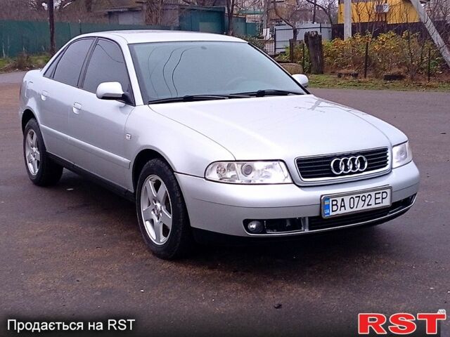 Серый Ауди А4, объемом двигателя 1.6 л и пробегом 225 тыс. км за 3700 $, фото 2 на Automoto.ua