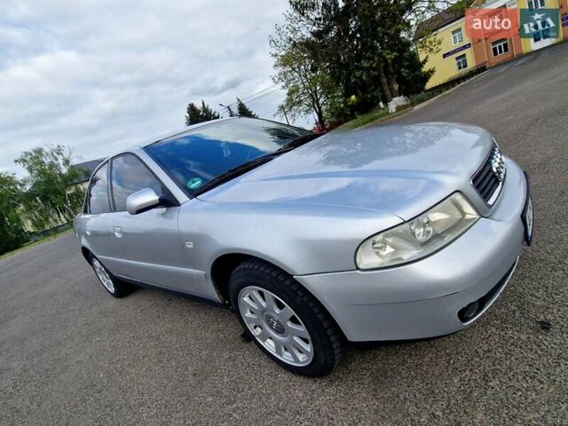 Серый Ауди А4, объемом двигателя 1.6 л и пробегом 326 тыс. км за 4500 $, фото 7 на Automoto.ua