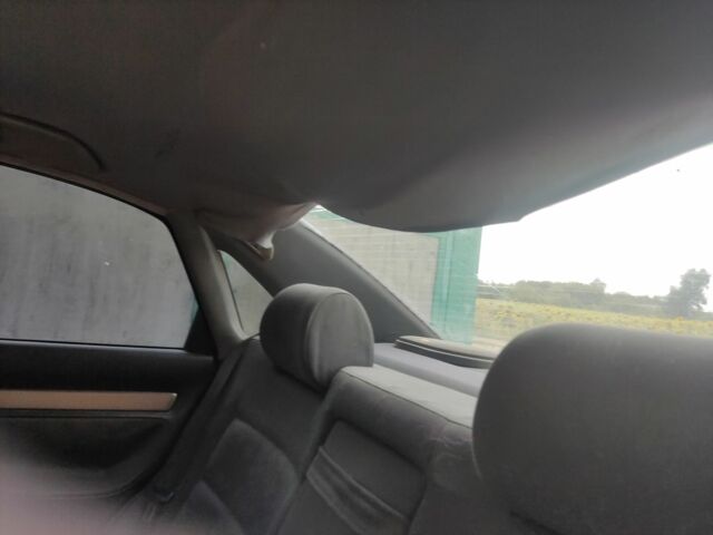 Серый Ауди А4, объемом двигателя 1.6 л и пробегом 220 тыс. км за 2100 $, фото 4 на Automoto.ua