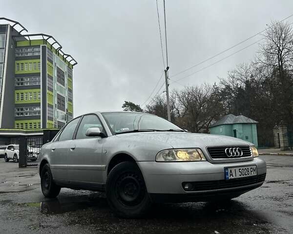 Серый Ауди А4, объемом двигателя 1.6 л и пробегом 341 тыс. км за 3650 $, фото 2 на Automoto.ua