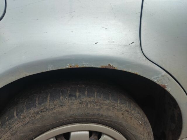 Серый Ауди А4, объемом двигателя 1.6 л и пробегом 220 тыс. км за 2100 $, фото 6 на Automoto.ua