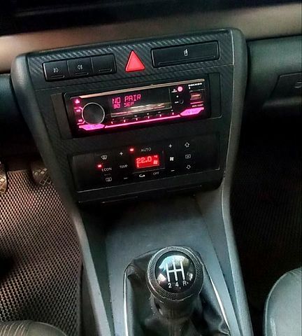 Серый Ауди А4, объемом двигателя 1.8 л и пробегом 0 тыс. км за 3650 $, фото 5 на Automoto.ua