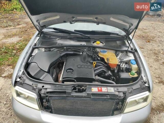 Сірий Ауді А4, об'ємом двигуна 1.6 л та пробігом 200 тис. км за 4800 $, фото 8 на Automoto.ua