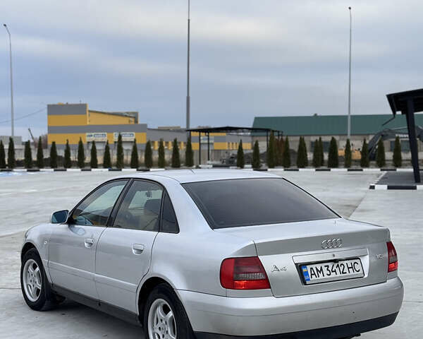 Сірий Ауді А4, об'ємом двигуна 1.6 л та пробігом 390 тис. км за 3700 $, фото 8 на Automoto.ua