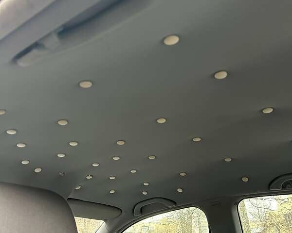 Серый Ауди А4, объемом двигателя 1.6 л и пробегом 341 тыс. км за 3650 $, фото 12 на Automoto.ua