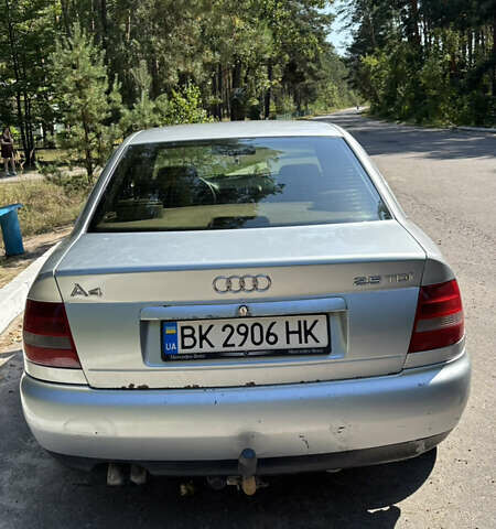 Сірий Ауді А4, об'ємом двигуна 2.5 л та пробігом 230 тис. км за 4333 $, фото 10 на Automoto.ua