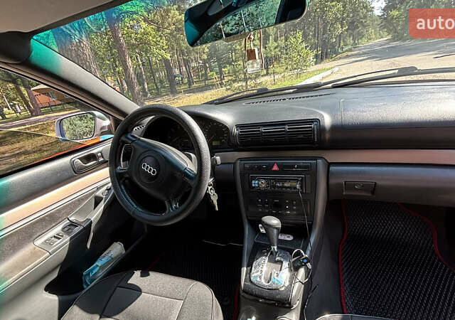 Сірий Ауді А4, об'ємом двигуна 2.5 л та пробігом 230 тис. км за 4333 $, фото 23 на Automoto.ua