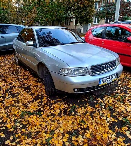 Серый Ауди А4, объемом двигателя 1.8 л и пробегом 0 тыс. км за 3650 $, фото 1 на Automoto.ua