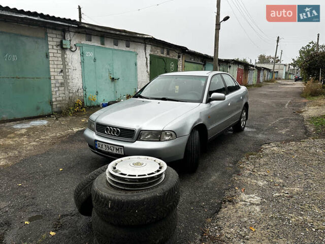Серый Ауди А4, объемом двигателя 1.6 л и пробегом 368 тыс. км за 4200 $, фото 6 на Automoto.ua