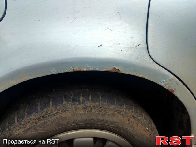 Серый Ауди А4, объемом двигателя 1.6 л и пробегом 220 тыс. км за 2100 $, фото 5 на Automoto.ua