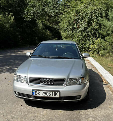 Сірий Ауді А4, об'ємом двигуна 2.5 л та пробігом 230 тис. км за 4333 $, фото 20 на Automoto.ua