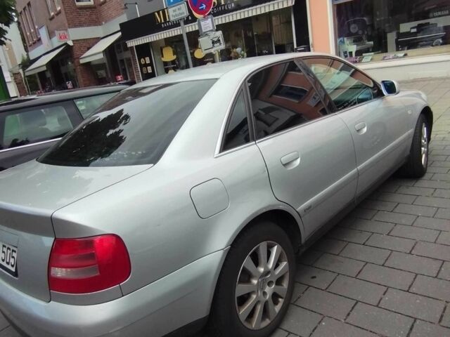 Сірий Ауді А4, об'ємом двигуна 2.4 л та пробігом 340 тис. км за 2351 $, фото 3 на Automoto.ua