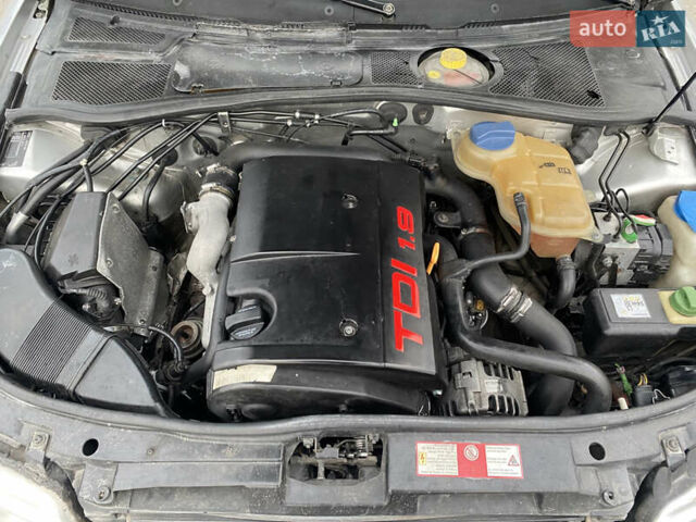 Сірий Ауді А4, об'ємом двигуна 1.9 л та пробігом 339 тис. км за 4500 $, фото 11 на Automoto.ua