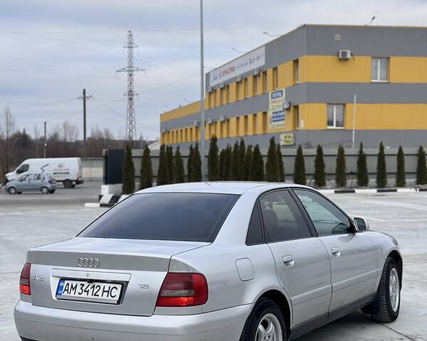 Сірий Ауді А4, об'ємом двигуна 1.6 л та пробігом 390 тис. км за 3700 $, фото 9 на Automoto.ua