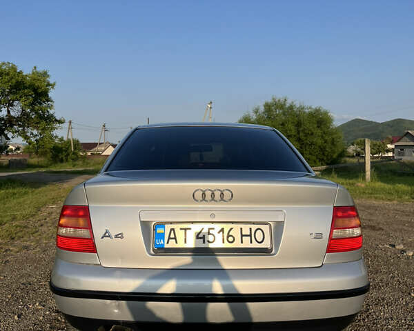 Сірий Ауді А4, об'ємом двигуна 1.6 л та пробігом 226 тис. км за 4200 $, фото 13 на Automoto.ua
