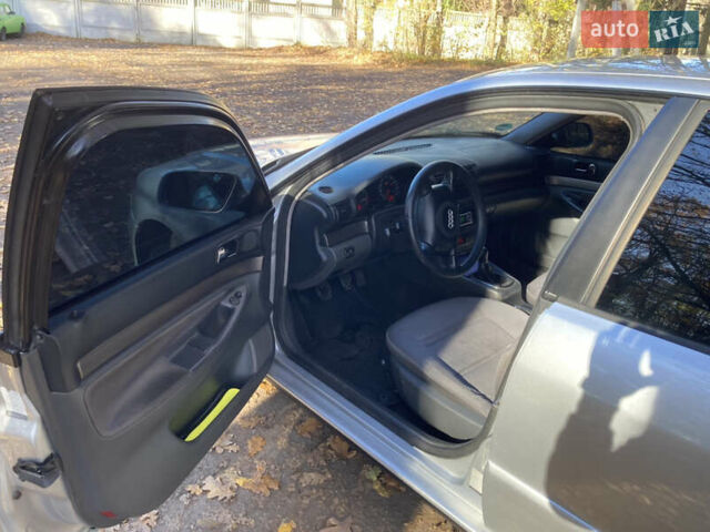 Серый Ауди А4, объемом двигателя 1.6 л и пробегом 291 тыс. км за 4500 $, фото 9 на Automoto.ua