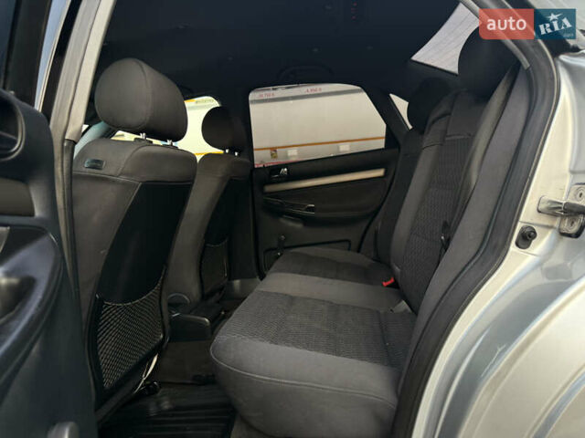 Сірий Ауді А4, об'ємом двигуна 1.9 л та пробігом 197 тис. км за 4950 $, фото 30 на Automoto.ua