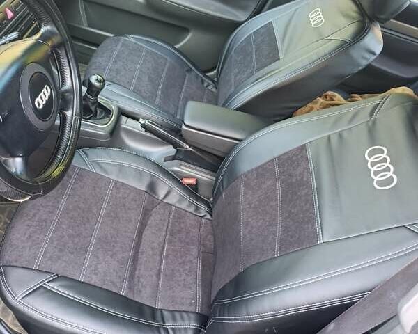 Серый Ауди А4, объемом двигателя 1.9 л и пробегом 370 тыс. км за 4500 $, фото 7 на Automoto.ua