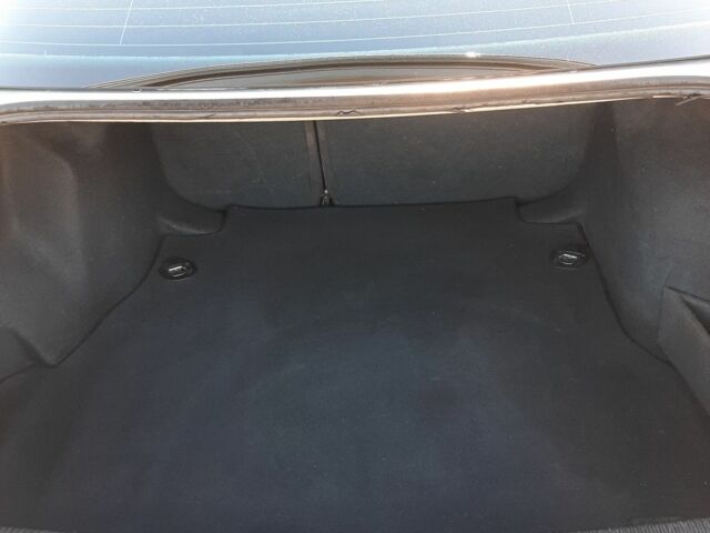 Серый Ауди А4, объемом двигателя 1.8 л и пробегом 283 тыс. км за 3950 $, фото 6 на Automoto.ua