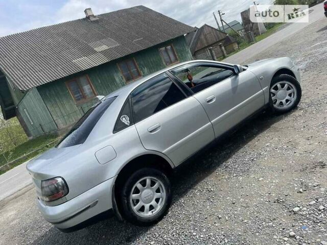 Сірий Ауді А4, об'ємом двигуна 1.6 л та пробігом 260 тис. км за 3200 $, фото 11 на Automoto.ua