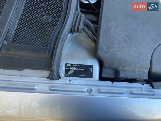 Серый Ауди А4, объемом двигателя 1.6 л и пробегом 291 тыс. км за 4500 $, фото 14 на Automoto.ua