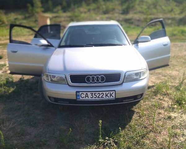 Серый Ауди А4, объемом двигателя 2.4 л и пробегом 384 тыс. км за 4500 $, фото 8 на Automoto.ua