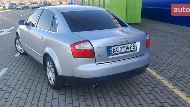 Сірий Ауді А4, об'ємом двигуна 1.98 л та пробігом 320 тис. км за 4000 $, фото 9 на Automoto.ua