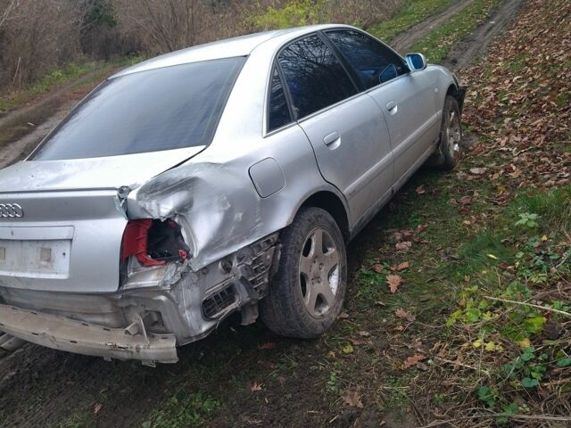 Сірий Ауді А4, об'ємом двигуна 0 л та пробігом 383 тис. км за 1500 $, фото 3 на Automoto.ua