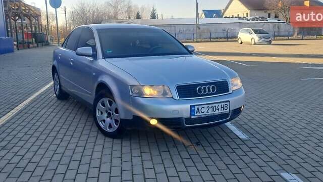 Сірий Ауді А4, об'ємом двигуна 1.98 л та пробігом 320 тис. км за 4000 $, фото 14 на Automoto.ua