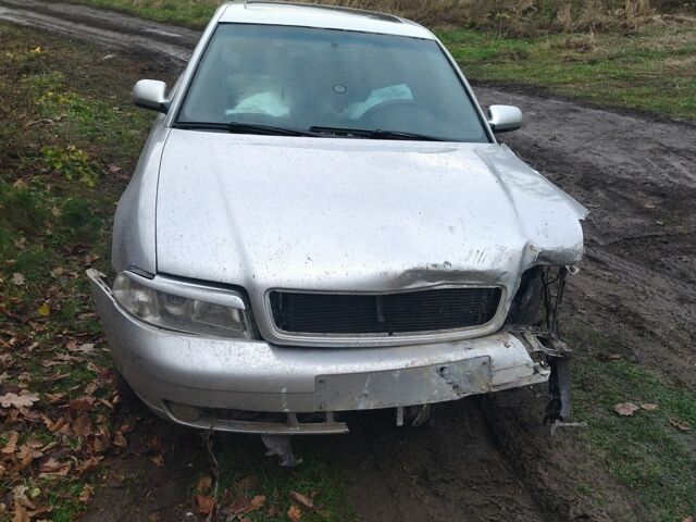 Сірий Ауді А4, об'ємом двигуна 0 л та пробігом 383 тис. км за 1500 $, фото 1 на Automoto.ua