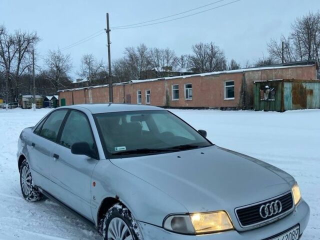 Серый Ауди А4, объемом двигателя 1.9 л и пробегом 300 тыс. км за 2300 $, фото 1 на Automoto.ua