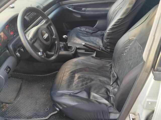 Серый Ауди А4, объемом двигателя 1.8 л и пробегом 486 тыс. км за 3400 $, фото 4 на Automoto.ua