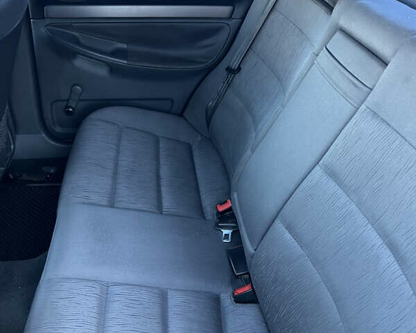 Серый Ауди А4, объемом двигателя 1.8 л и пробегом 283 тыс. км за 3950 $, фото 8 на Automoto.ua