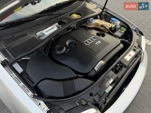 Сірий Ауді А4, об'ємом двигуна 1.9 л та пробігом 197 тис. км за 4950 $, фото 44 на Automoto.ua