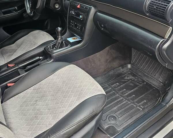 Серый Ауди А4, объемом двигателя 1.9 л и пробегом 390 тыс. км за 5500 $, фото 8 на Automoto.ua
