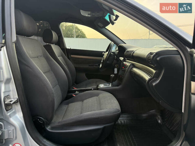 Сірий Ауді А4, об'ємом двигуна 1.9 л та пробігом 197 тис. км за 4950 $, фото 41 на Automoto.ua