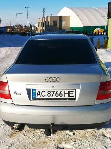Серый Ауди А4, объемом двигателя 1.6 л и пробегом 325 тыс. км за 3300 $, фото 1 на Automoto.ua