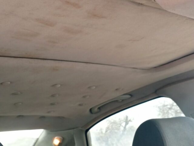 Серый Ауди А4, объемом двигателя 1.8 л и пробегом 370 тыс. км за 2700 $, фото 7 на Automoto.ua