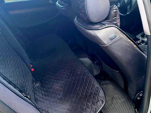 Серый Ауди А4, объемом двигателя 1.8 л и пробегом 289 тыс. км за 5100 $, фото 7 на Automoto.ua