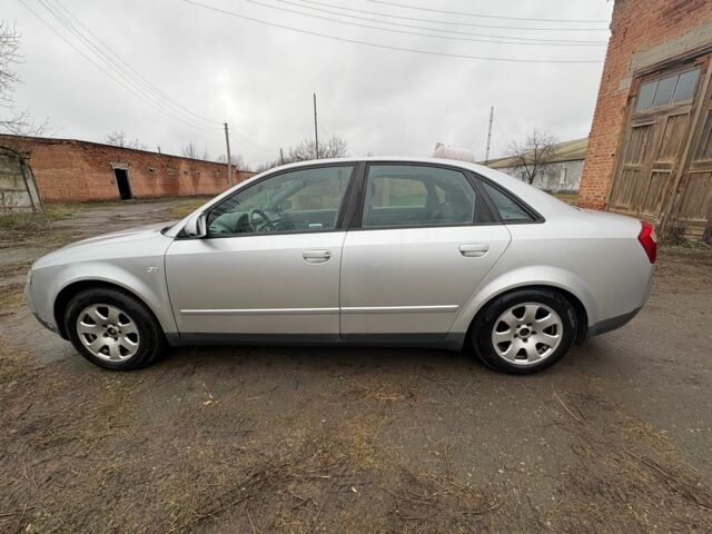 Серый Ауди А4, объемом двигателя 2 л и пробегом 222 тыс. км за 2000 $, фото 1 на Automoto.ua