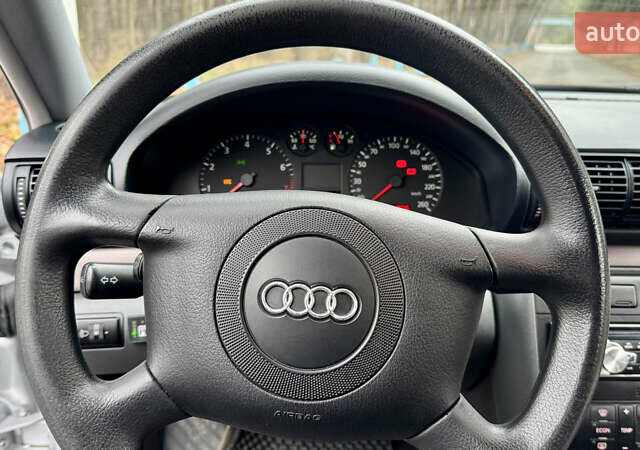Серый Ауди А4, объемом двигателя 1.8 л и пробегом 283 тыс. км за 4200 $, фото 23 на Automoto.ua