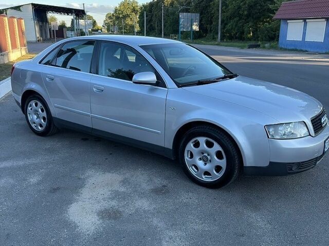 Серый Ауди А4, объемом двигателя 2 л и пробегом 277 тыс. км за 5250 $, фото 1 на Automoto.ua