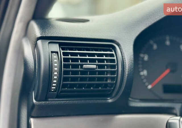 Серый Ауди А4, объемом двигателя 1.8 л и пробегом 284 тыс. км за 4200 $, фото 29 на Automoto.ua