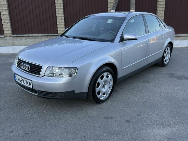 Серый Ауди А4, объемом двигателя 2 л и пробегом 277 тыс. км за 5248 $, фото 7 на Automoto.ua