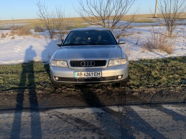 Серый Ауди А4, объемом двигателя 1.6 л и пробегом 295 тыс. км за 4100 $, фото 1 на Automoto.ua