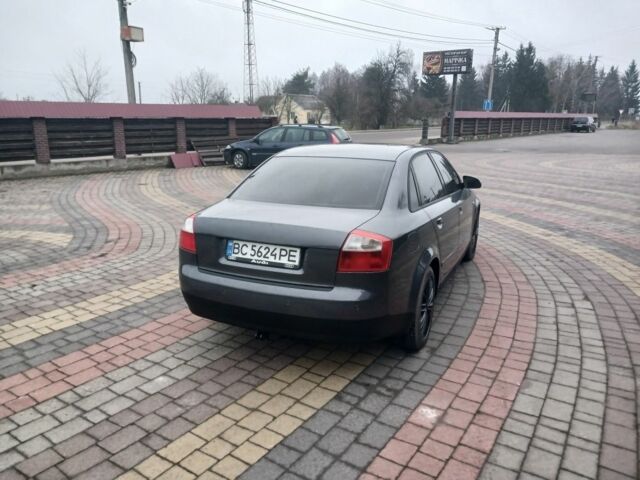 Серый Ауди А4, объемом двигателя 1.9 л и пробегом 320 тыс. км за 4300 $, фото 4 на Automoto.ua