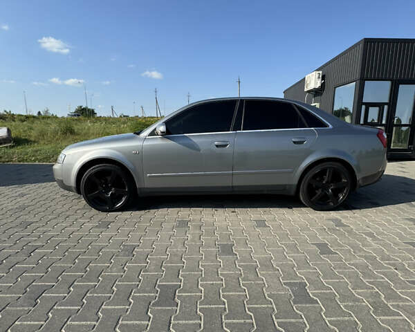 Серый Ауди А4, объемом двигателя 2 л и пробегом 361 тыс. км за 4600 $, фото 5 на Automoto.ua