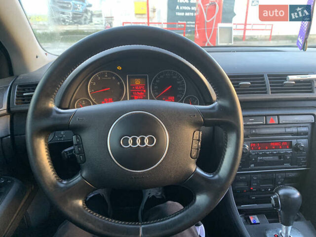 Ауді А4 2001 у Вінниці на Automoto.ua Сірий Ауді А4, об'ємом двигуна 1.98 л та пробігом 354 тис. км за 4000 $, фото 10 на Automoto.ua