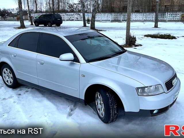 Сірий Ауді А4, об'ємом двигуна 1.8 л та пробігом 372 тис. км за 5500 $, фото 1 на Automoto.ua