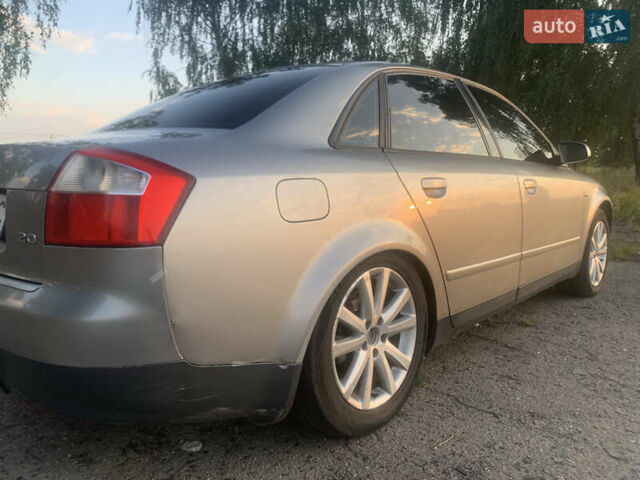 Ауді А4 2001 у Запоріжжя на Automoto.ua Сірий Ауді А4, об'ємом двигуна 2 л та пробігом 370 тис. км за 3300 $, фото 15 на Automoto.ua